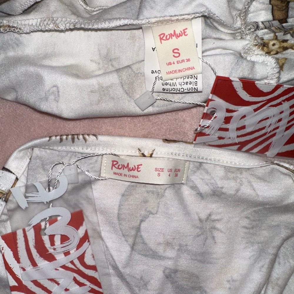 ROMWE Celestial Sun Moon Star Print Cream & Gold Pajama Lounge Set NWT, Size S - Picture 8 of 8